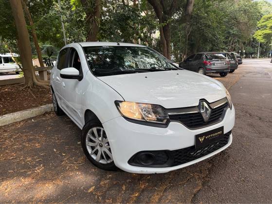 RENAULT SANDERO 1.0 EXPRESSION 16V FLEX 4P MANUAL RENAULT SANDERO 1.0 EXPRESSION 16V FLEX 4P MANUAL
